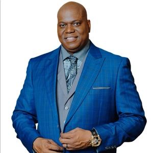 Meet your Posher, Todd